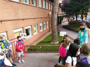 CADA CURSO EN SU FILA